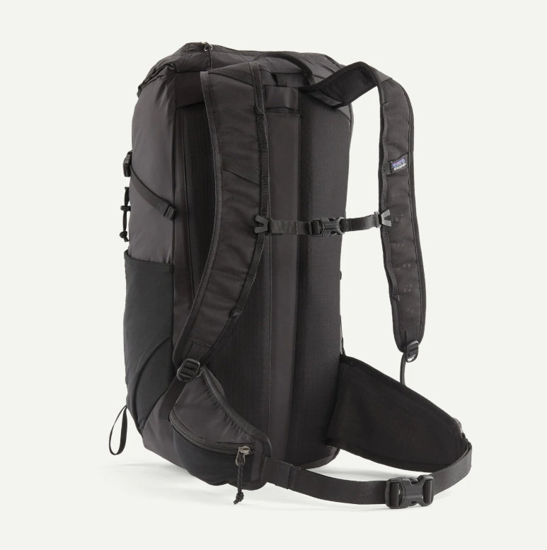 Mochila Patagonia Terravia Pack 28L – Capacidade e desempenho para aventuras exigentes
