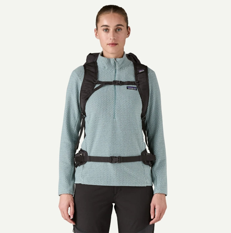 Mochila Patagonia Terravia Pack 28L – Capacidade e desempenho para aventuras exigentes