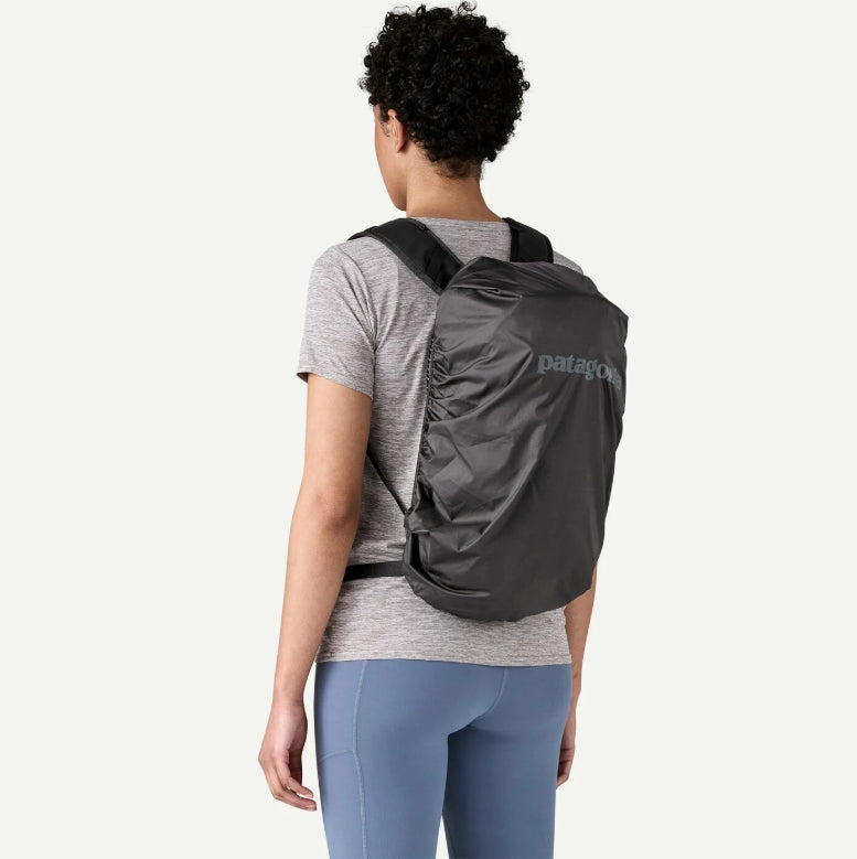Mochila Patagonia Terravia Pack 14L – Leveza e funcionalidade para trilhos curtos